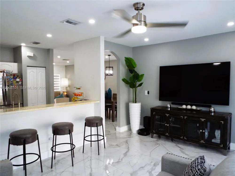 21470 SW 85th Path Cutler Bay, FL 33189