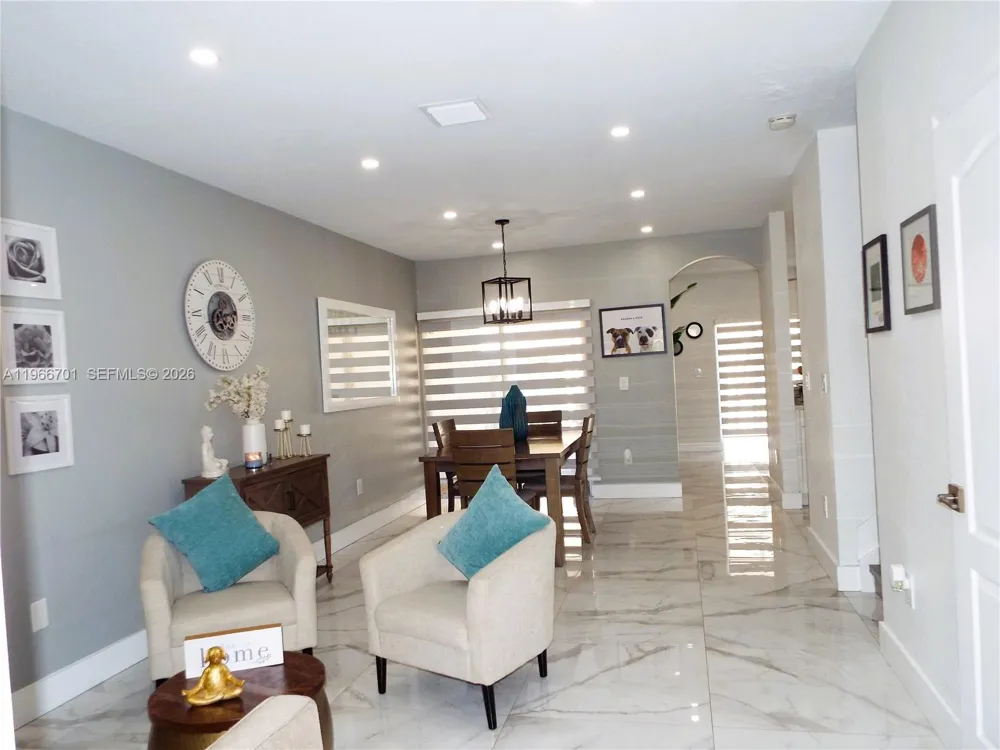 21470 SW 85th Path Cutler Bay, FL 33189