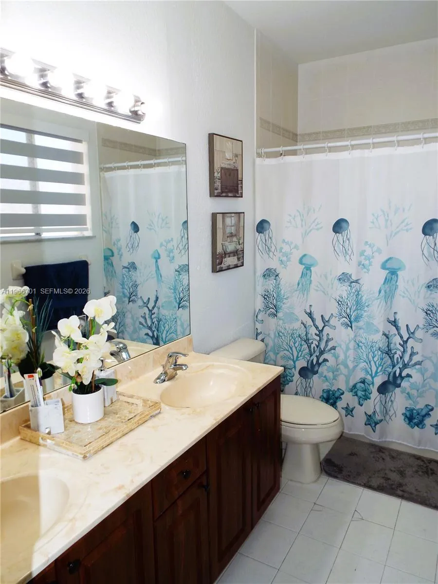 21470 SW 85th Path Cutler Bay, FL 33189