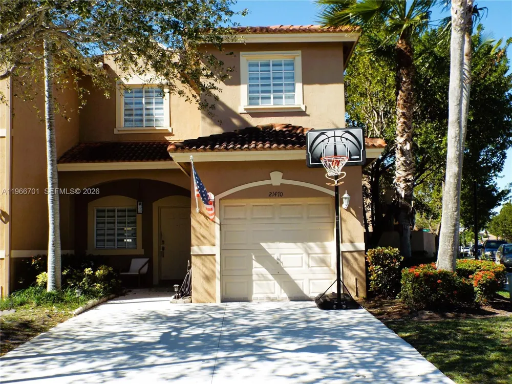 21470 SW 85th Path Cutler Bay, FL 33189