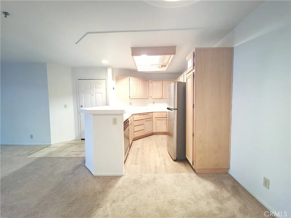 5728 Oak Bend Lane #202 Oak Park, CA 91377