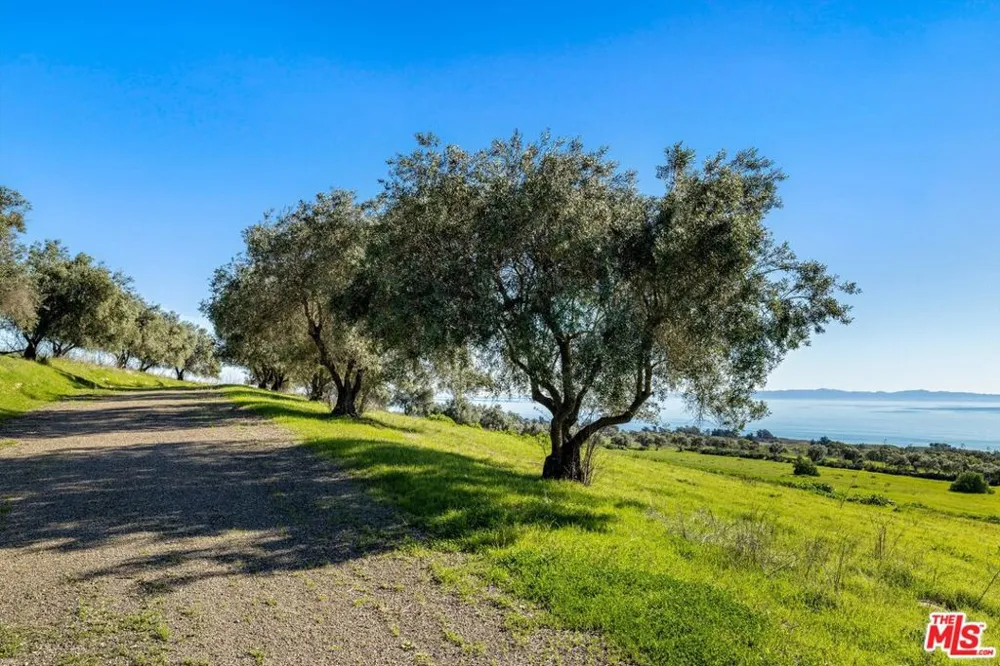 1000 Calle Real Goleta, CA 93117