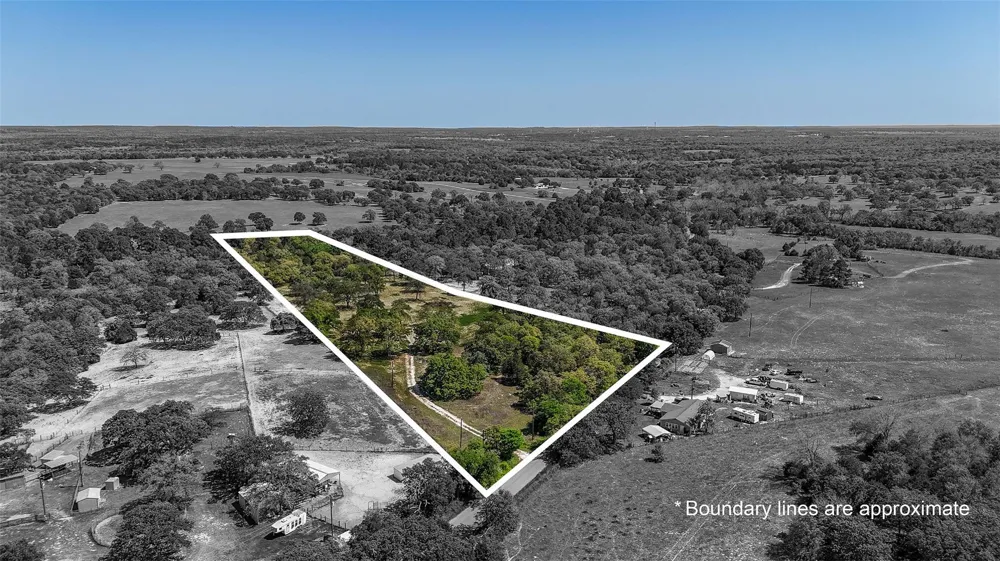 1035 Old Sayers Road Elgin, TX 78621