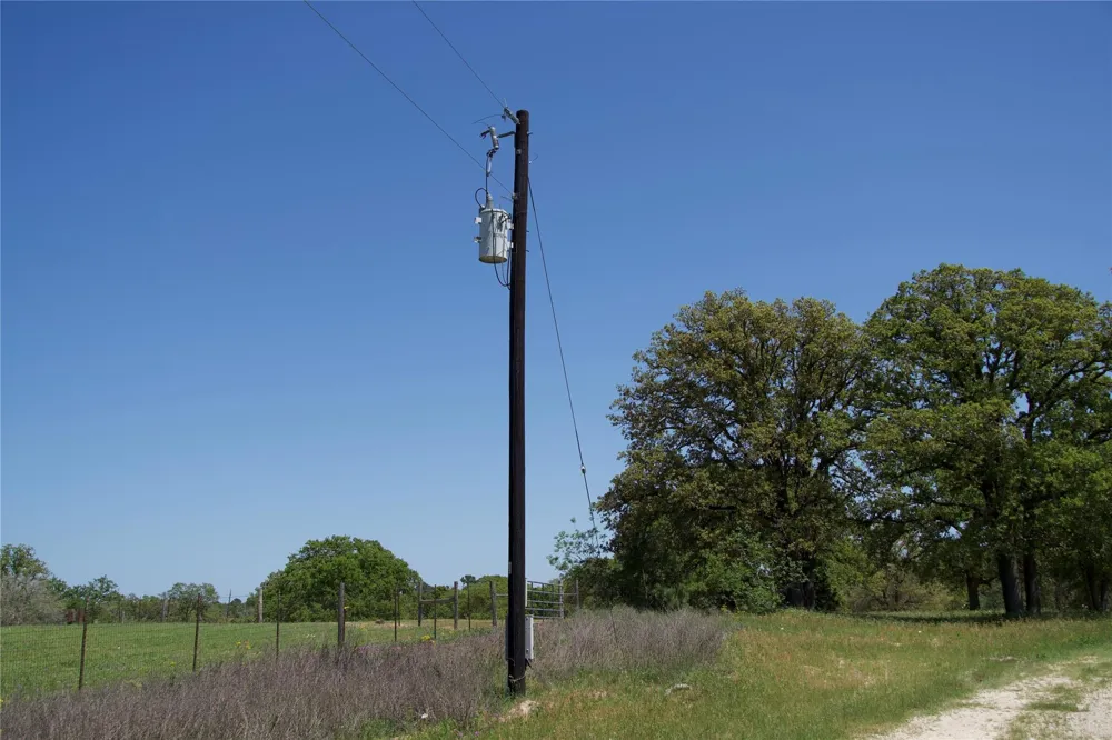 1035 Old Sayers Road Elgin, TX 78621