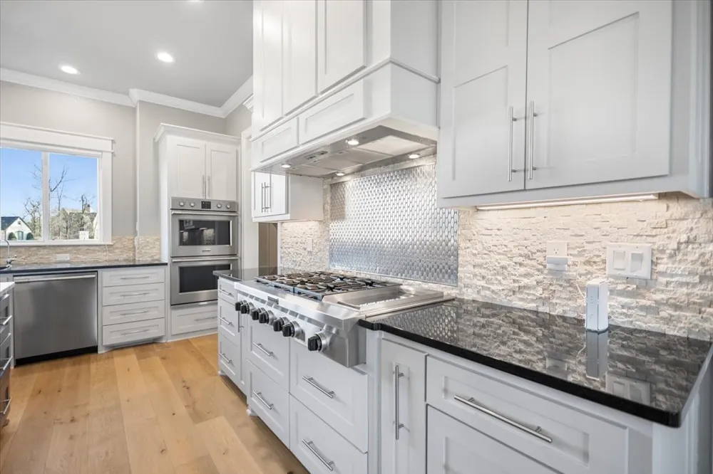 5502 Nathan Drive Chandler, TX 75758