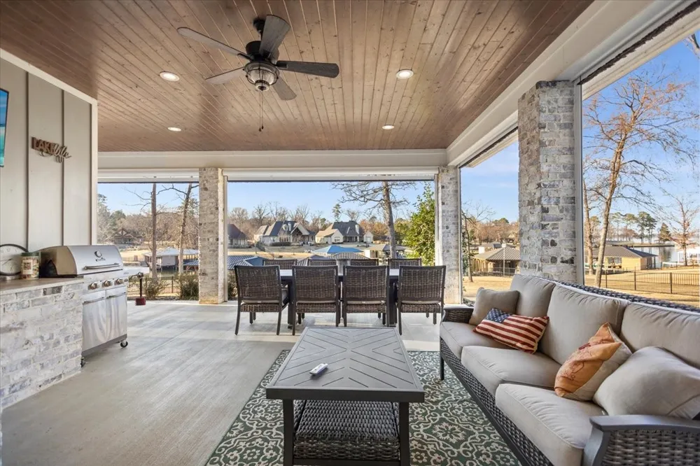 5502 Nathan Drive Chandler, TX 75758