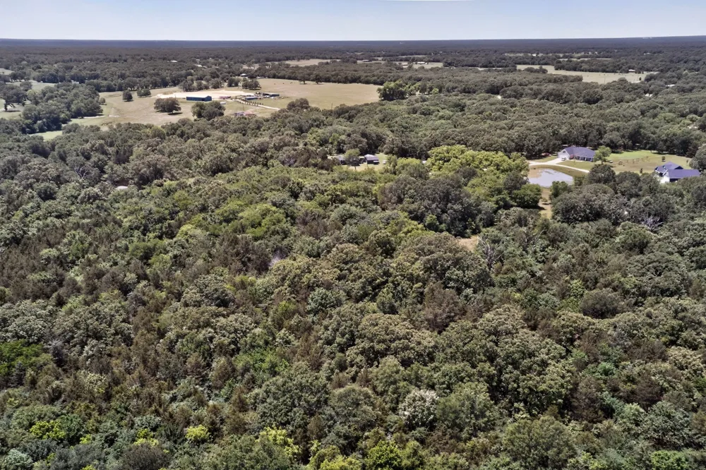1586 Fm 2324 Emory, TX 75440