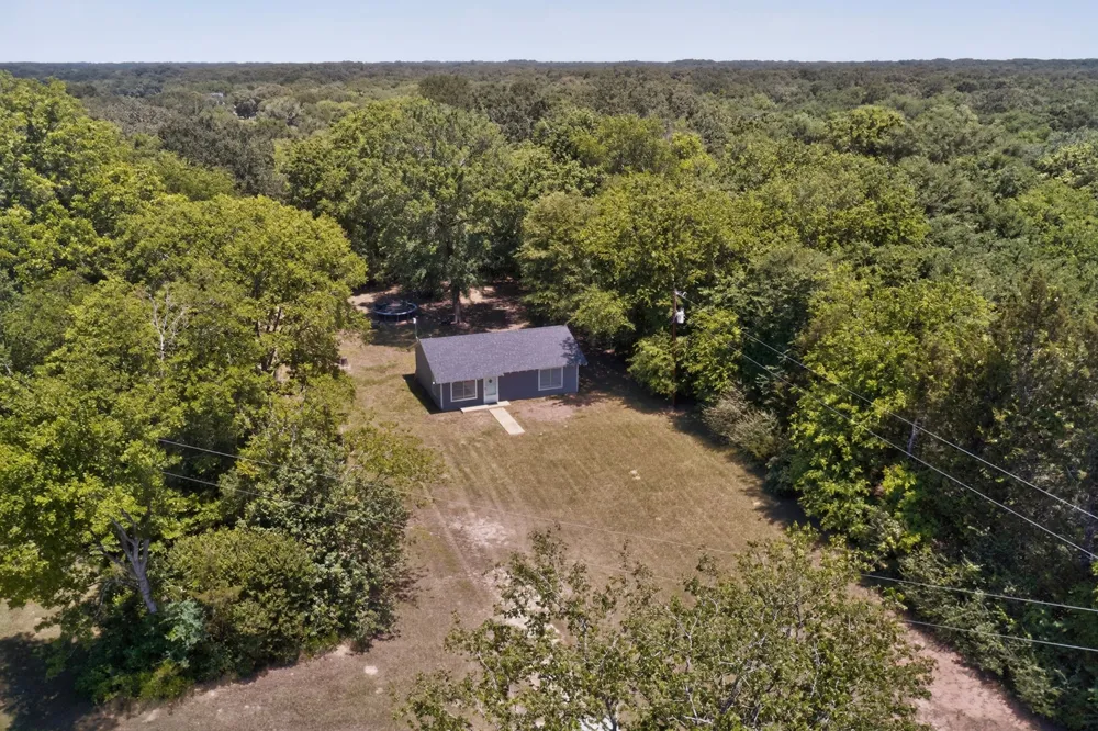 1586 Fm 2324 Emory, TX 75440