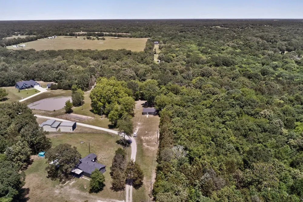 1586 Fm 2324 Emory, TX 75440