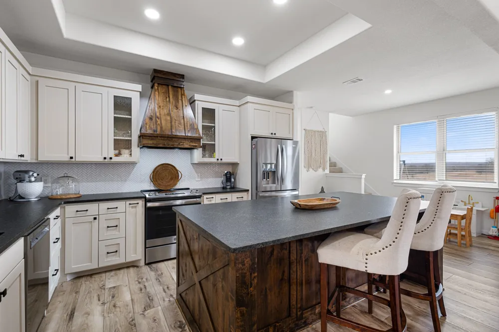 476 Silver Leaf Drive Sunset, TX 76270