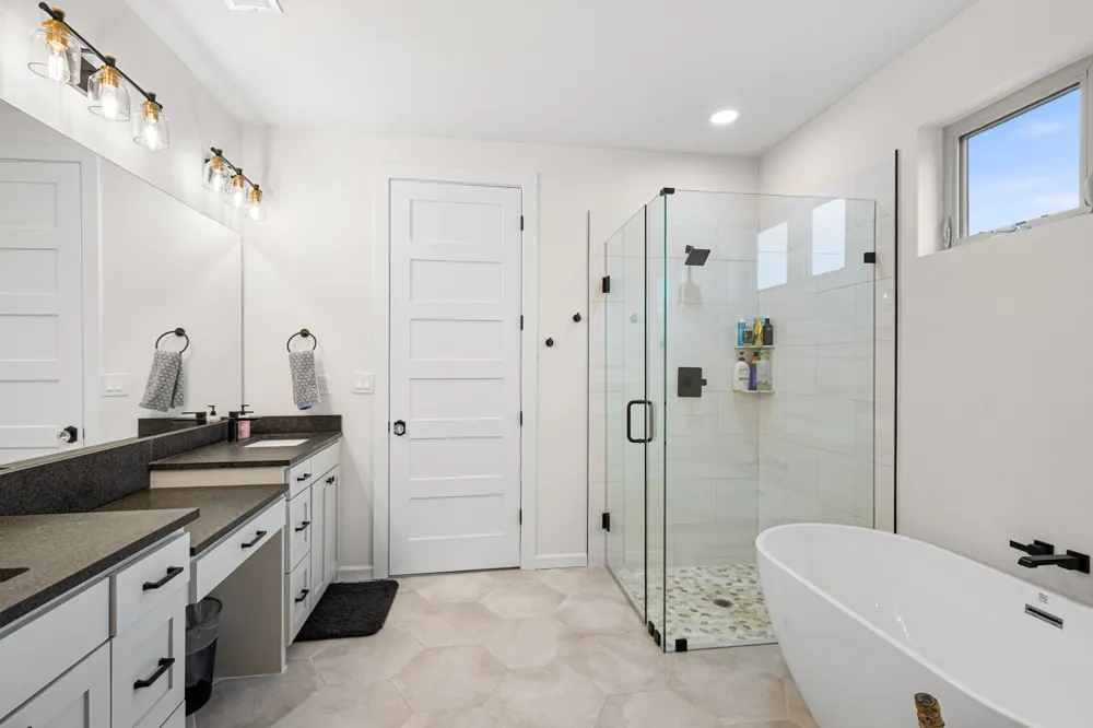 476 Silver Leaf Drive Sunset, TX 76270