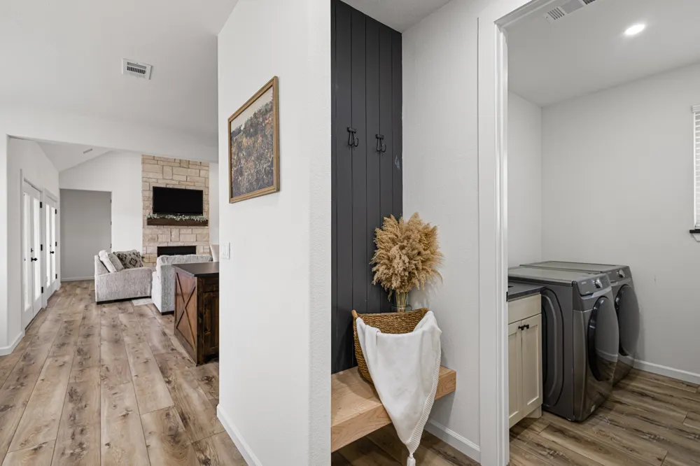 476 Silver Leaf Drive Sunset, TX 76270