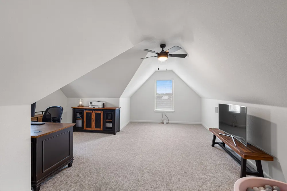 476 Silver Leaf Drive Sunset, TX 76270