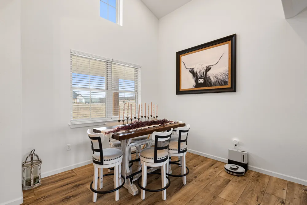 476 Silver Leaf Drive Sunset, TX 76270