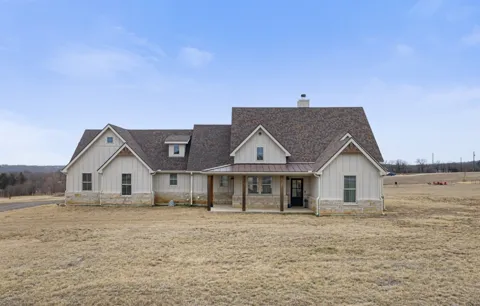 476 Silver Leaf Drive