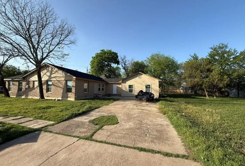1300 2nd Street Killeen, TX 76541