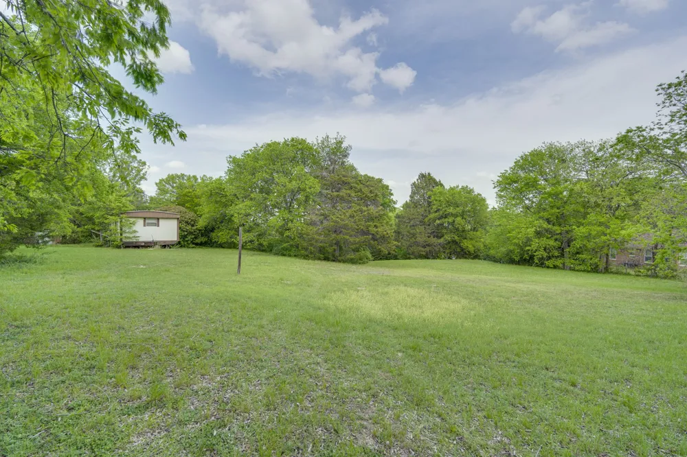 810 Truman Circle Lancaster, TX 75146