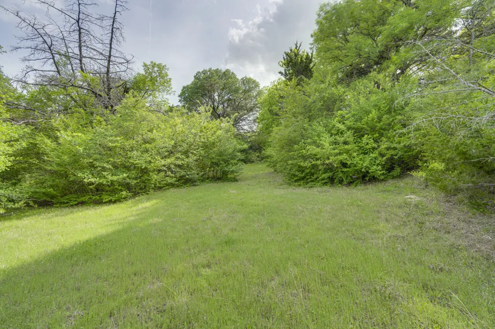 810 Truman Circle Lancaster, TX 75146