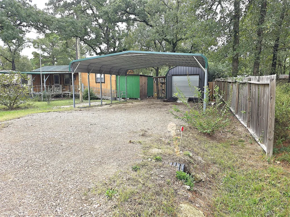 127 Navaho Trail Trinity, TX 75862