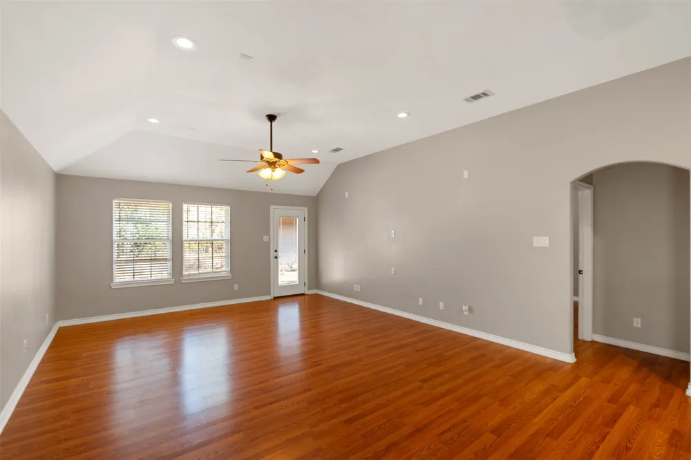 101 Driftwood Drive Trinidad, TX 75163
