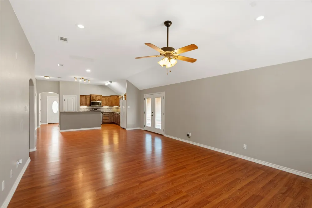 101 Driftwood Drive Trinidad, TX 75163