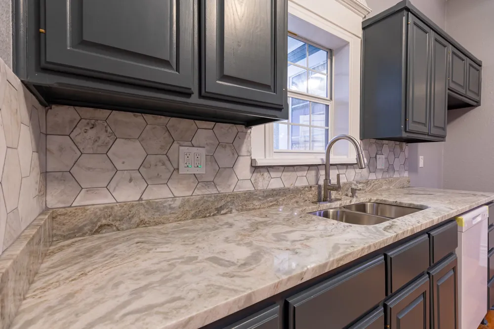 324 E Pace Street Frost, TX 76641