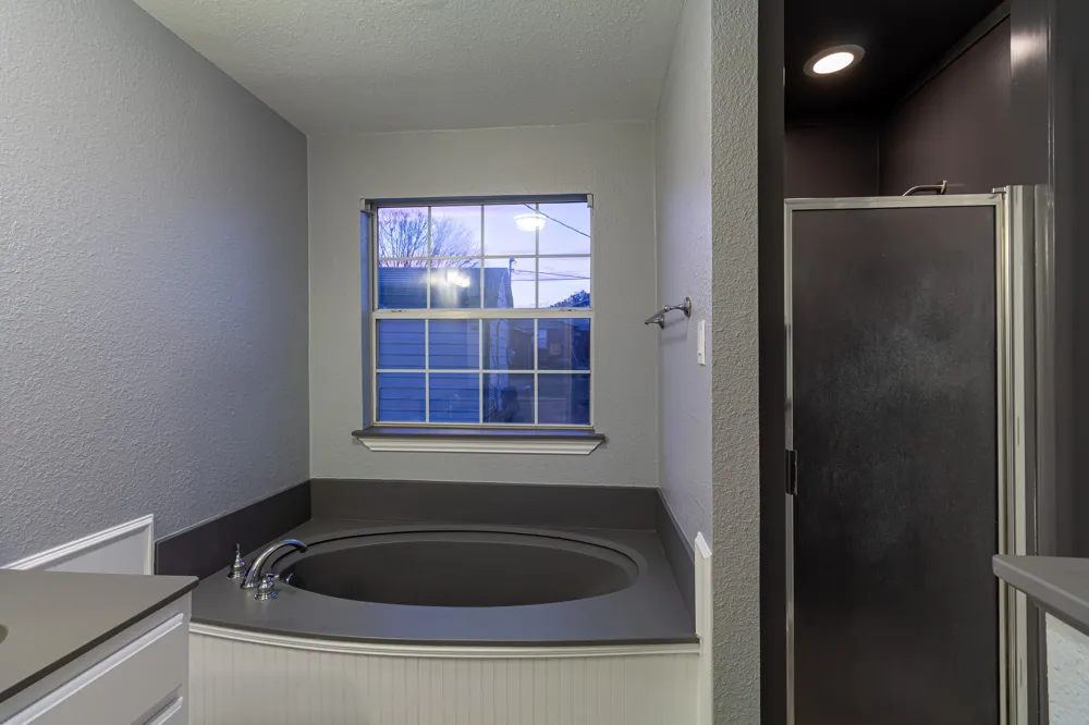 324 E Pace Street Frost, TX 76641
