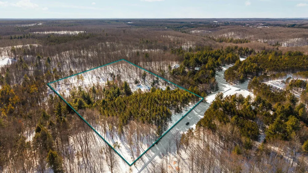 4811 Truax Lake Road Whitewater Township, MI 49690