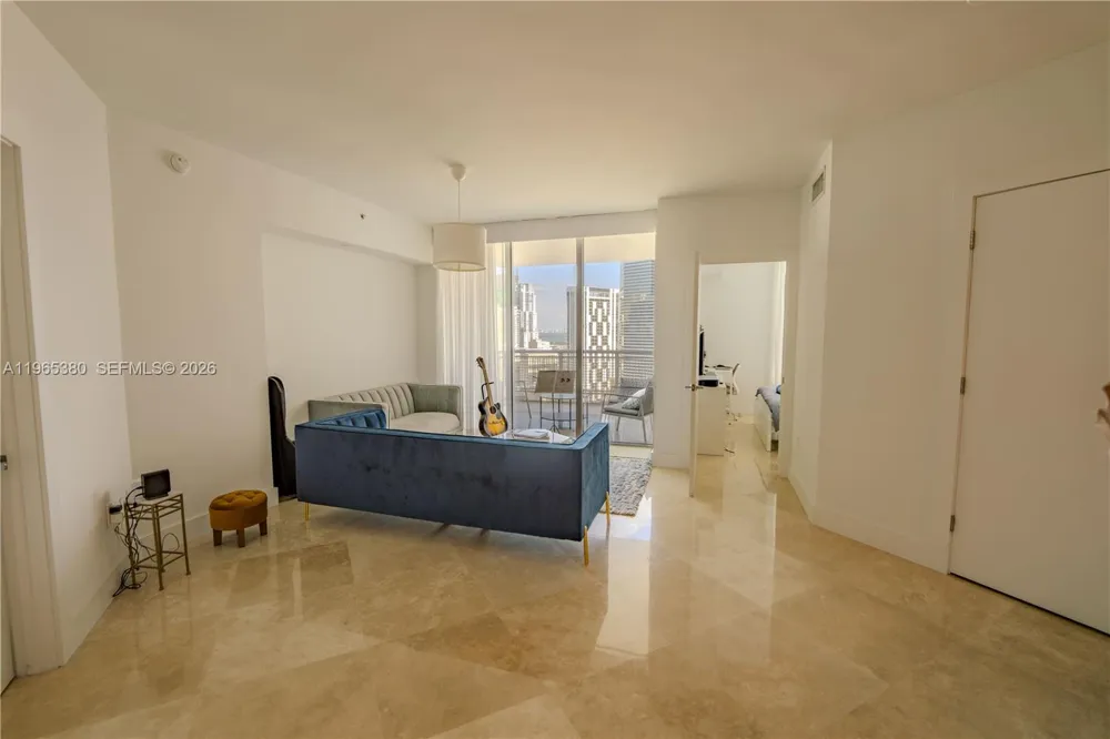 350 S Miami Ave #3203 Miami, FL 33130