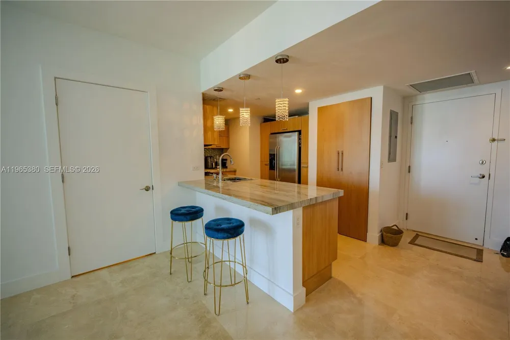 350 S Miami Ave #3203 Miami, FL 33130