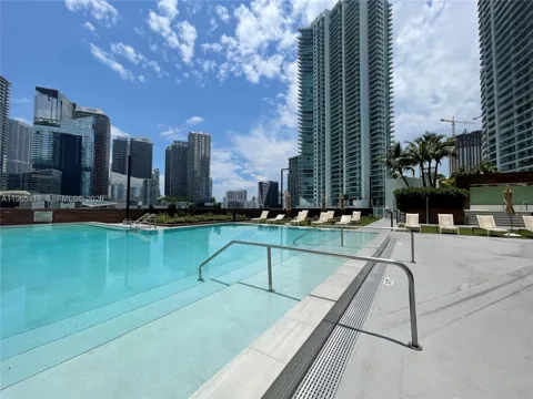 350 S MIAMI AVE #3203