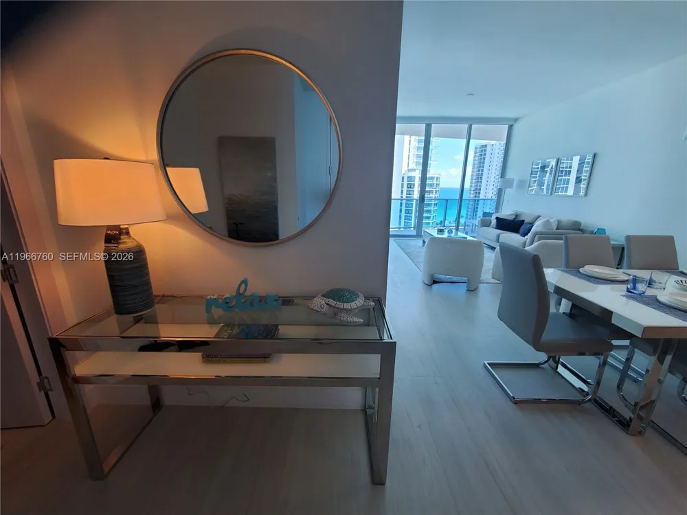 17550 Collins Ave #1403 Sunny Isles Beach, FL 33160