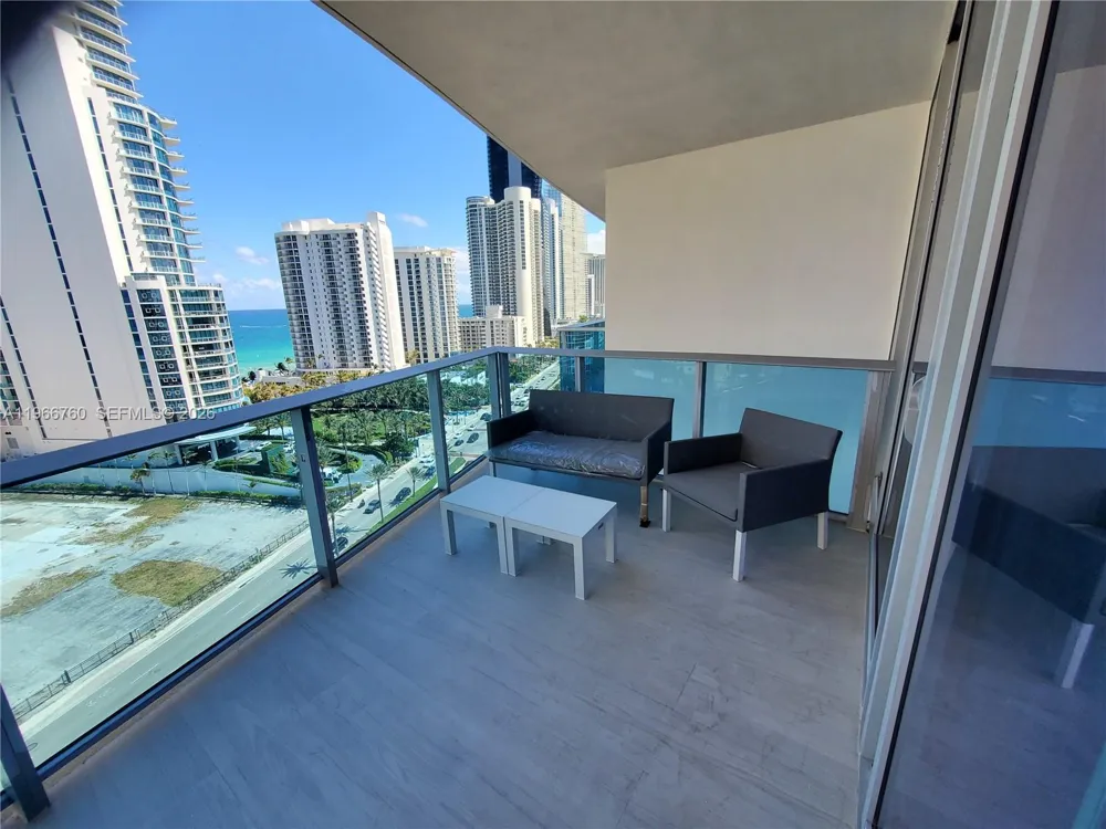 17550 Collins Ave #1403 Sunny Isles Beach, FL 33160