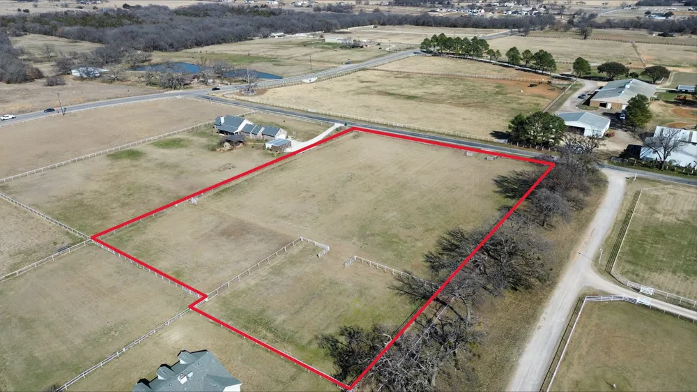 6250 Mcnatt Road Aubrey, TX 76227