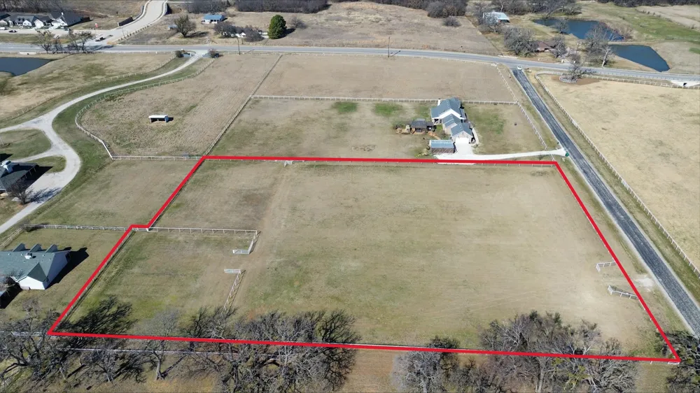 6250 Mcnatt Road Aubrey, TX 76227
