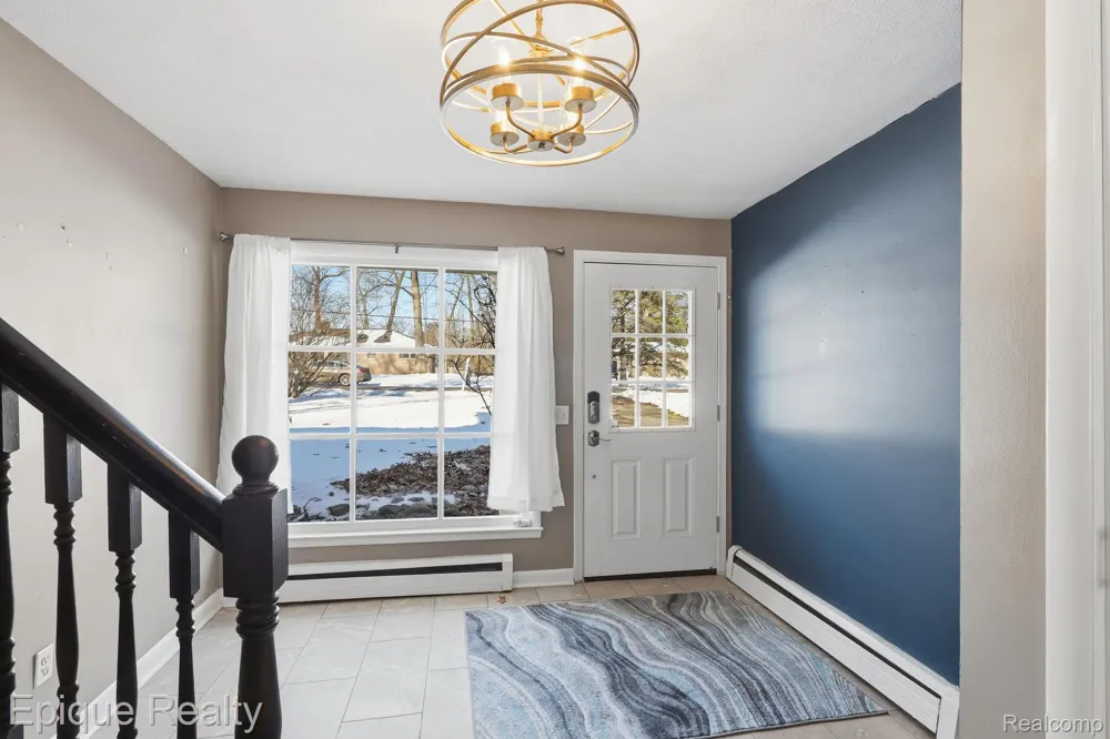 4448 Greenwood Drive Meridian Charter Township, MI 48864