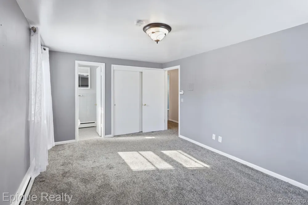 4448 Greenwood Drive Meridian Charter Township, MI 48864