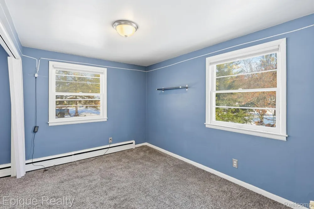 4448 Greenwood Drive Meridian Charter Township, MI 48864