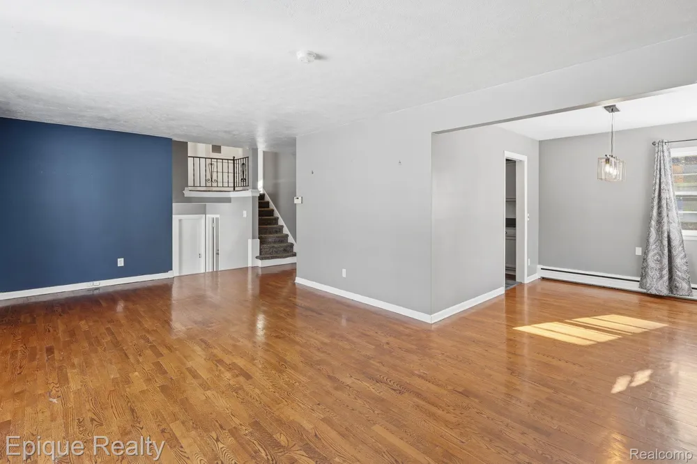4448 Greenwood Drive Meridian Charter Township, MI 48864