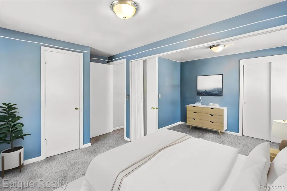 4448 Greenwood Drive Meridian Charter Township, MI 48864