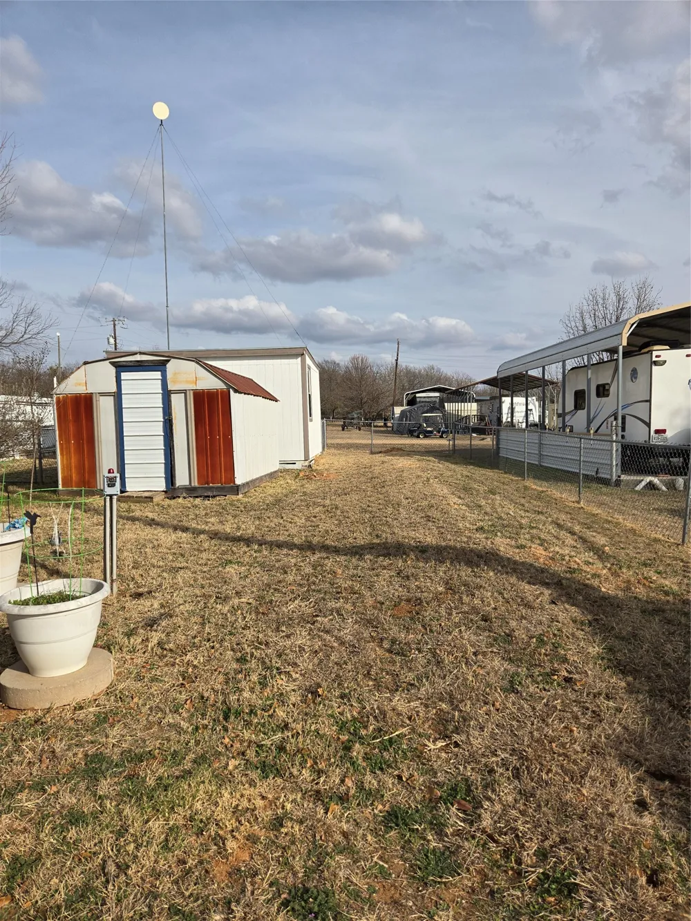 242 TreasureBeach Comanche, TX 76442