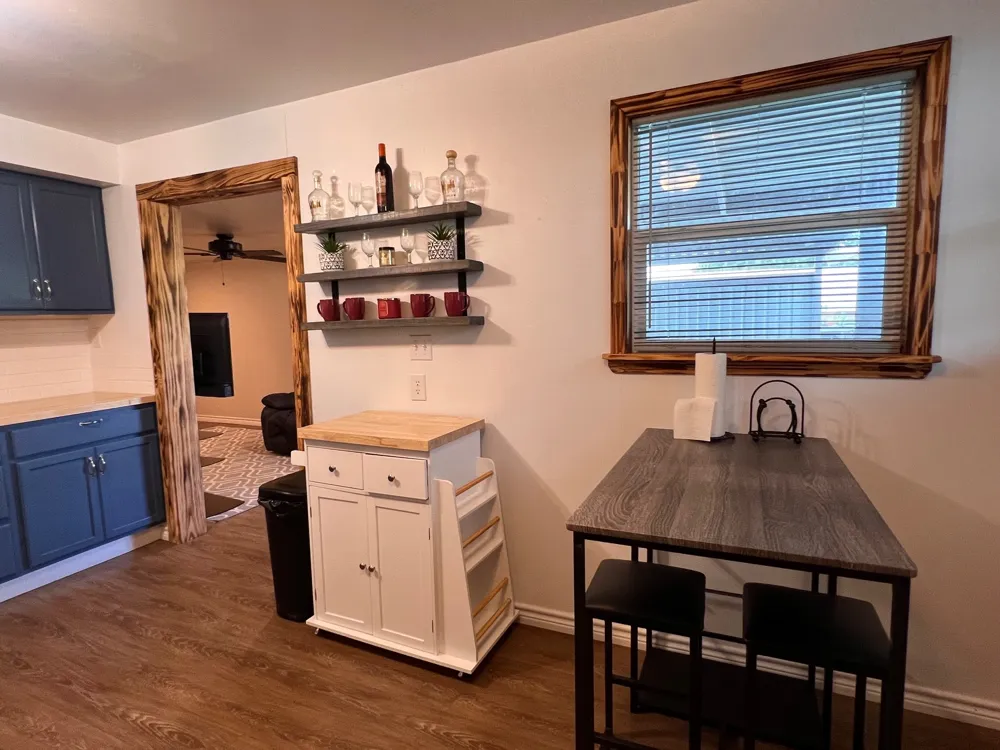 242 TreasureBeach Comanche, TX 76442