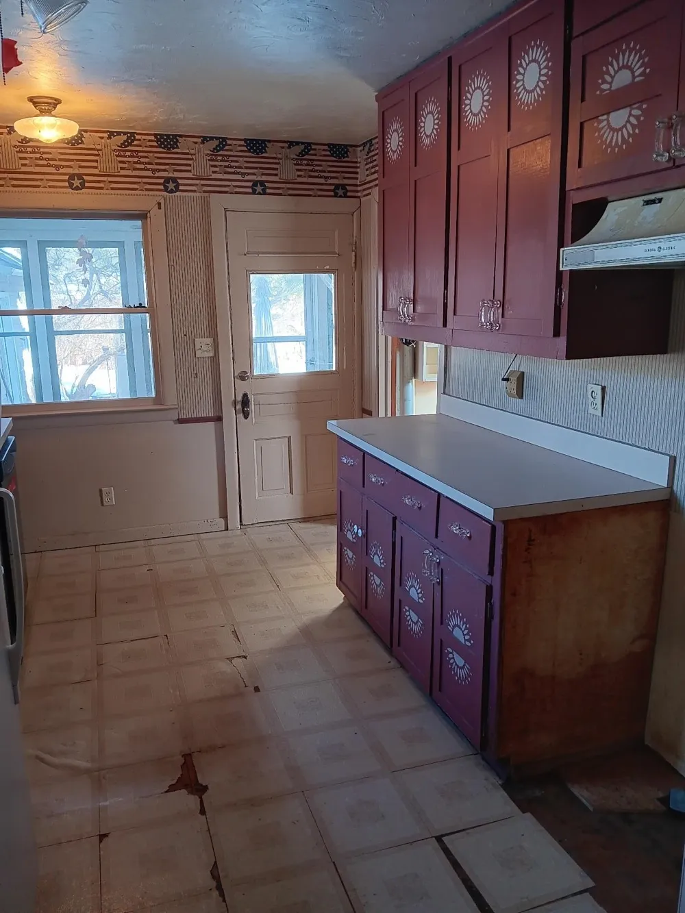 189 S Genesee Street Montrose City, MI 48457