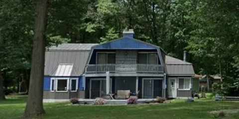 8752 Bills Lake Court