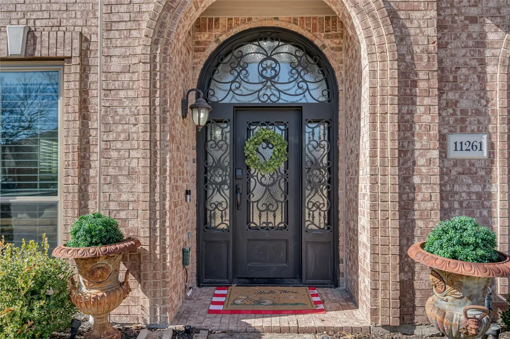 11261 Tenison Lane Frisco, TX 75033