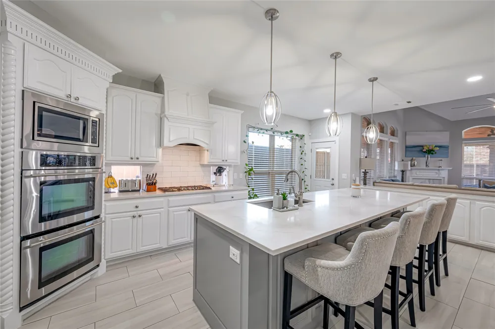 11261 Tenison Lane Frisco, TX 75033
