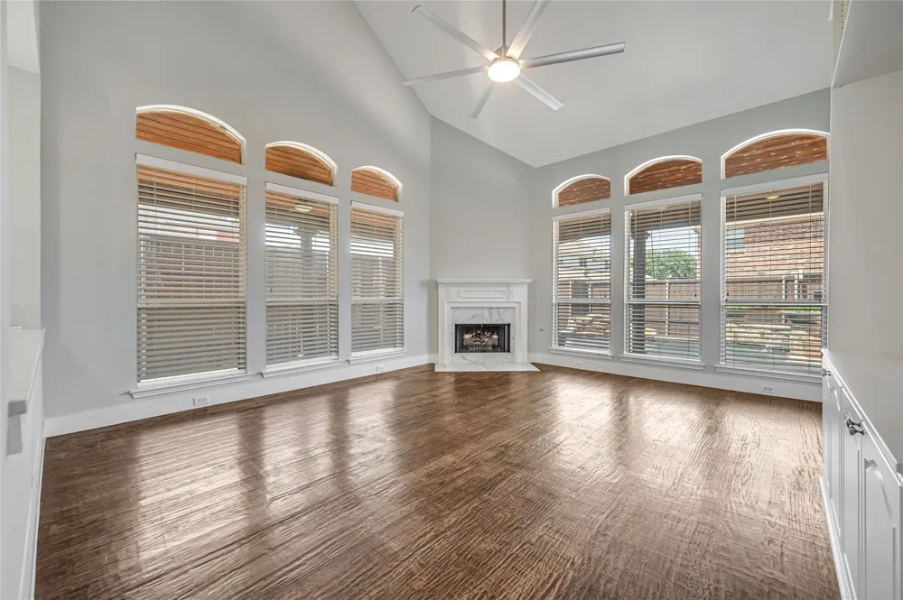 11261 Tenison Lane Frisco, TX 75033