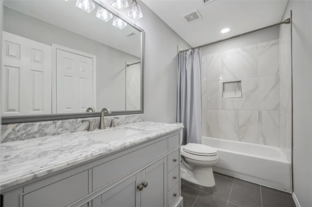 11261 Tenison Lane Frisco, TX 75033