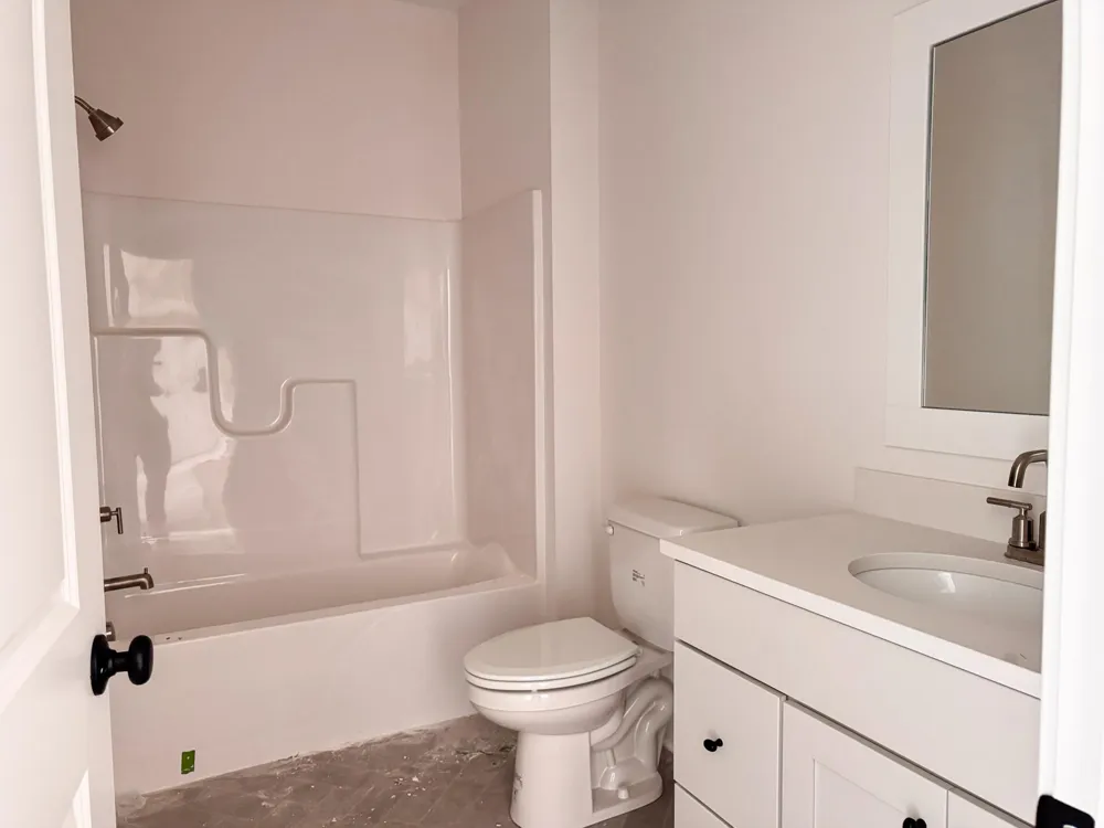 10711 Greyhound Avenue Allendale Charter Township, MI 49401