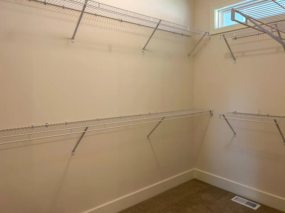 10711 Greyhound Avenue Allendale Charter Township, MI 49401